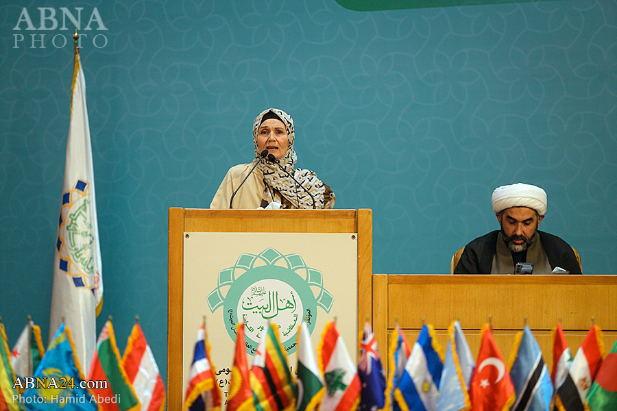 The French Muslim lady emphasized the role of the media in the fight against Islamophobia