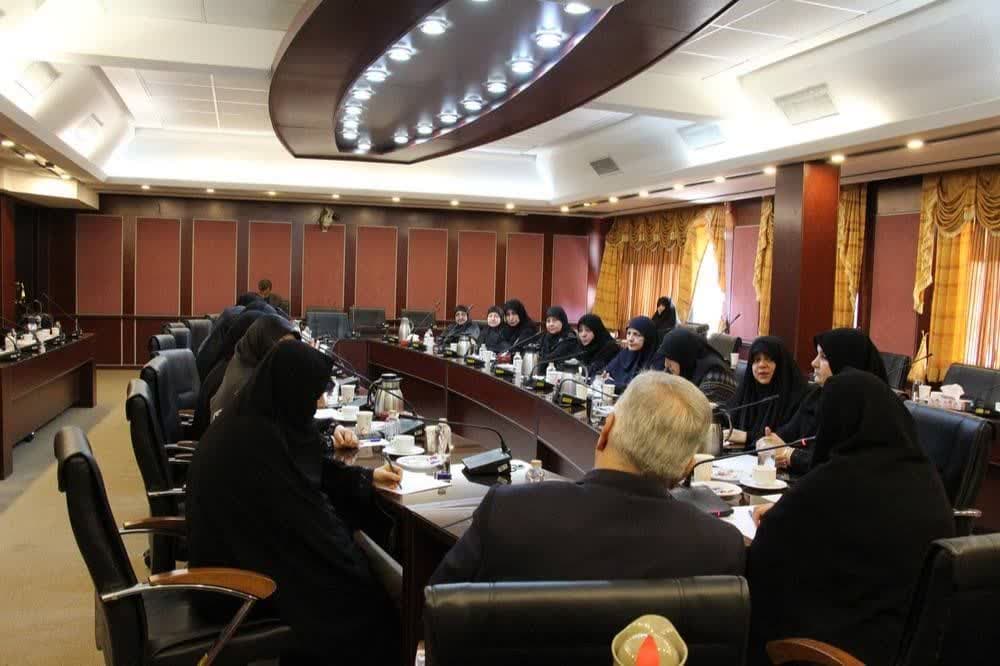 میزبانی مجمع جهانی اهل‌بیت(ع) از هیئت عالی‌رتبه بانوان عراقی + تصاویر و ویدئو