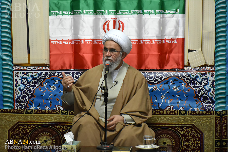 Clerics should answer the doubts of the young generation with a new approach: Ayatollah Ramazani