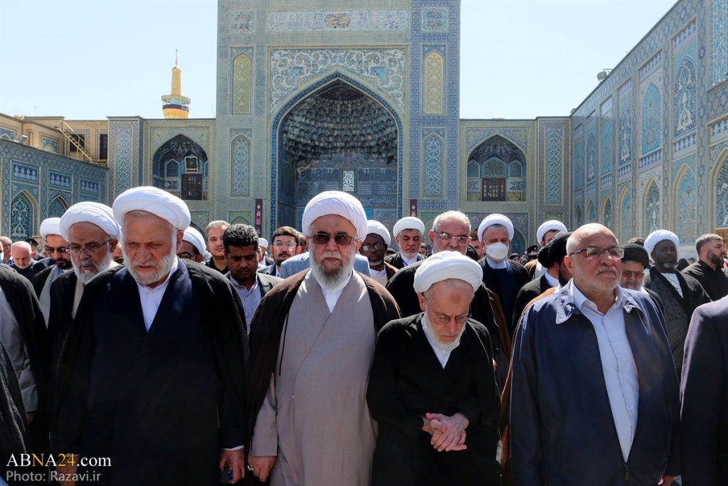 Photos: Participants of the 7th General Assembly of the AhlulBayt (a.s.) World Assembly in pilgrimage of the holy shrine of Imam Reza (a.s.)