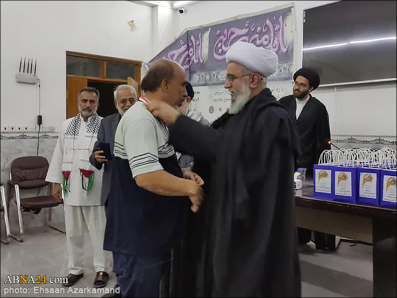 Photos: Appreciation ceremony for volunteer doctors of “Yas Nabawi” Mowkeb with the presence of Ayatollah Ramazani