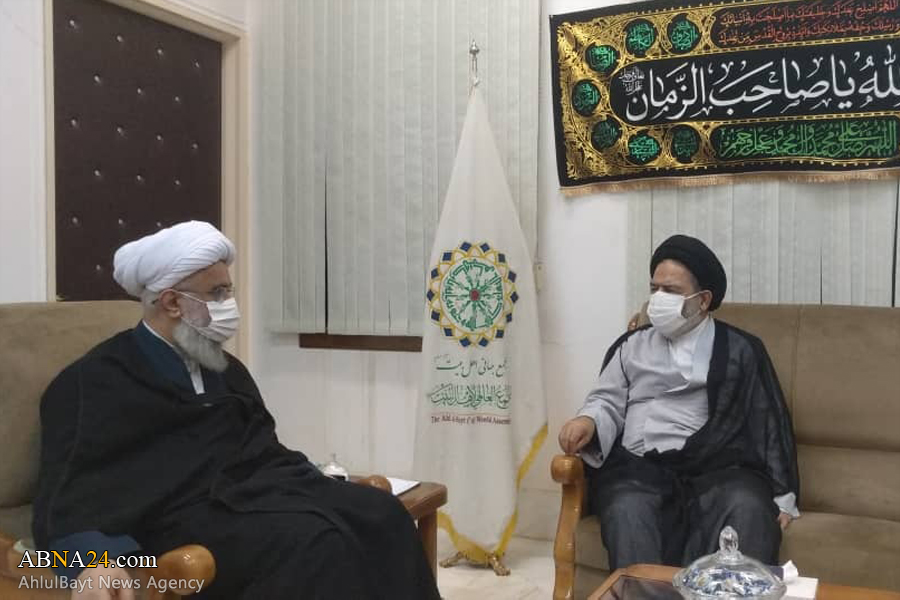 Representative of Supreme Leader in Hajj, Pilgrimage Affairs met Ayatollah Ramazani