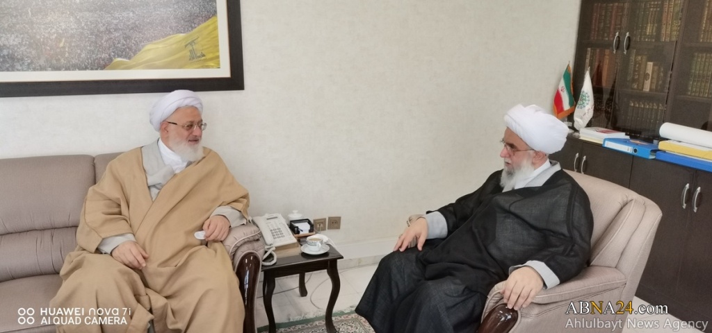 Le chef du Centre des affaires des mosquées rencontre l'ayatollah Ramazani