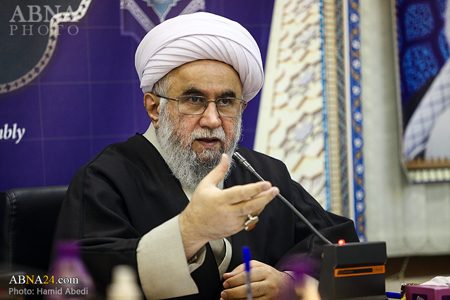 آیت‌الله رمضانی: وحدت امت اسلامی مهم ترین مسئله امروز است/ باید به فضای مجازی کوچ کنیم