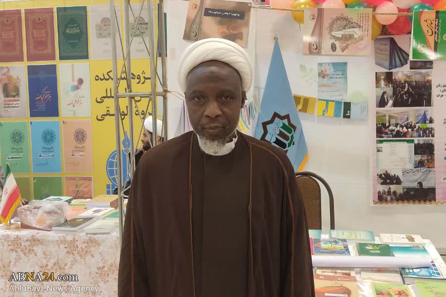 شیخ زکریا کوناتی: موضوعات مطرح شده در نمایشگاه انوار هدایت، متنوع است