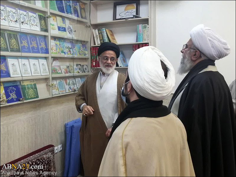 Фоторепортаж / Аятолла Рамезани посетил институт «Аянде Рошан»